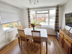 Dining room- click for photo gallery